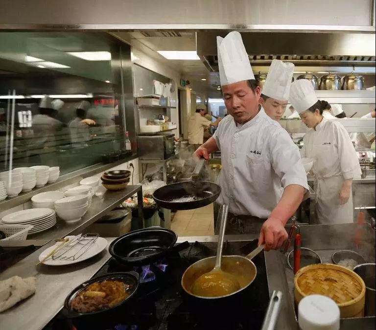 与机遇共舞:企业食堂为何要跨入信息化时代?